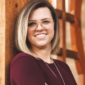 Chiropractor Muskegon MI Alexis Crowell Chiropractor Muskegon MI Alexis Crowell